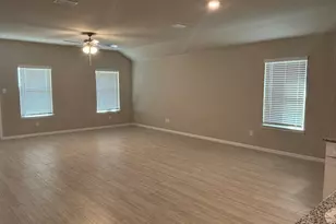 9465 Mint Hill Dr, Fort Worth, TX 76108 - Photo 4