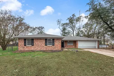 377 Nichols Drive, Canton, TX 75103 - Photo 2