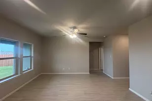 9460 Golden Tree Ave, Fort Worth, TX 76108 - Photo 4