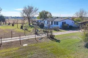 1231 County Road 2120, Kerens, TX 75144 - Photo 2