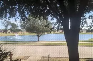 5427 Prairie Ln, Grand Prairie, TX 75052 - Photo 6