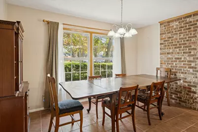 2637 Locksley Chase Drive, Irving, TX 75061 - Photo 4