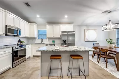 2205 N Hickory Street, Sherman, TX 75092 - Photo 6