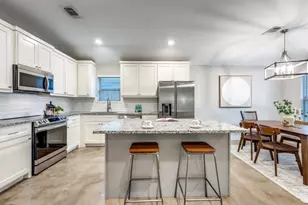 2205 N Hickory St, Sherman, TX 75092 - Photo 6