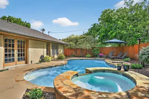 2215 Oak Creek Dr, Sherman, TX 75092 - Photo 32