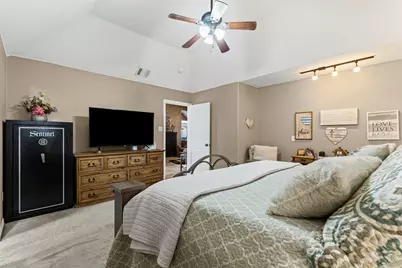106 Hedges Circle, Weatherford, TX 76085 - Photo 20
