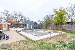 1909 River Oaks Rd, Abilene, TX 79605 - Photo 34