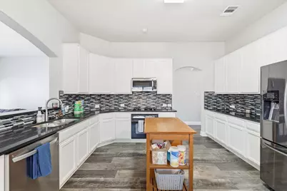 8178 Robertson Drive, Frisco, TX 75036 - Photo 10