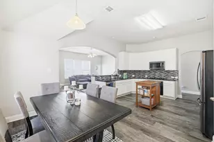 8178 Robertson Dr, Frisco, TX 75036 - Photo 12