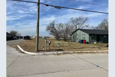 400 Nunnalee Avenue, Van Alstyne, TX 75495 - Photo 8