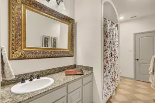 917 Crown Valley Dr, Weatherford, TX 76087 - Photo 30