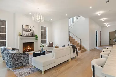 1801 Loving Avenue, Dallas, TX 75214 - Photo 6