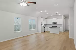 937 Schuberts Rd, Fort Worth, TX 76247 - Photo 8