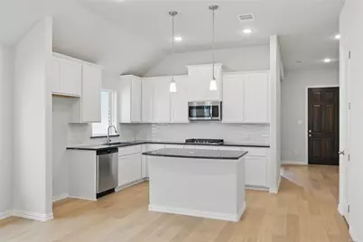 937 Schuberts Road, Fort Worth, TX 76247 - Photo 6