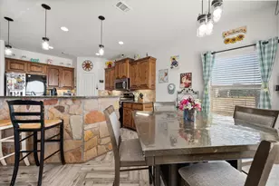 12549 County Rd 1002, Godley, TX 76044 - Photo 10