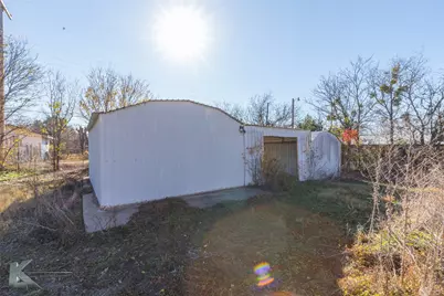 1306 Landon Street, Stamford, TX 79553 - Photo 32
