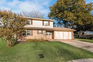 106 Apache Ct, Waxahachie, TX 75165 - Photo 2