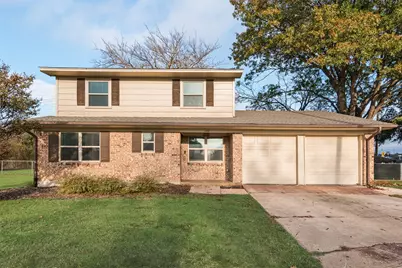 106 Apache Court, Waxahachie, TX 75165 - Photo 1