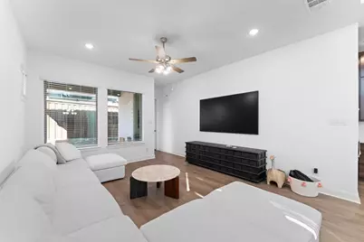 732 Red Fork Drive, Lewisville, TX 75056 - Photo 6