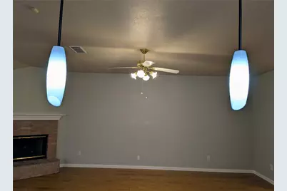 6005 Harwood Crossing Drive, Arlington, TX 76018 - Photo 6