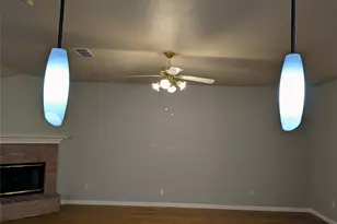 6005 Harwood Crossing Dr, Arlington, TX 76018 - Photo 6