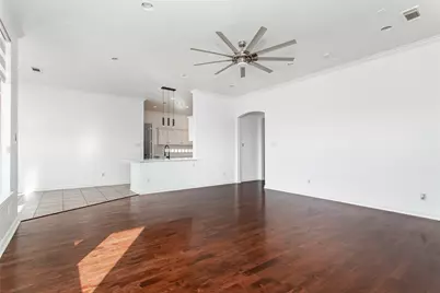 2000 Le Mans Drive, Carrollton, TX 75006 - Photo 14