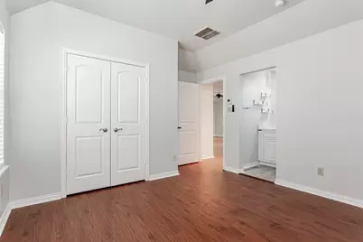 2000 Le Mans Drive, Carrollton, TX 75006 - Photo 32