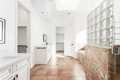 2000 Le Mans Drive, Carrollton, TX 75006 - Photo 20