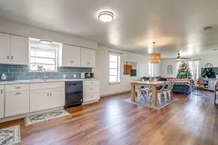 610 N Mesquite St, Hico, TX 76457 - Photo 18