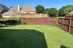 8113 Spring Peaks Dr, Plano, TX 75025 - Photo 2