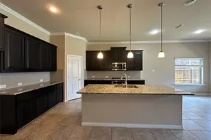 2010 Sorrento Ln, Lewisville, TX 75077 - Photo 10