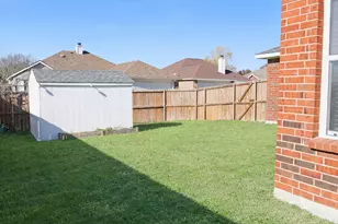 105 Forest Park Ln, Red Oak, TX 75154 - Photo 36