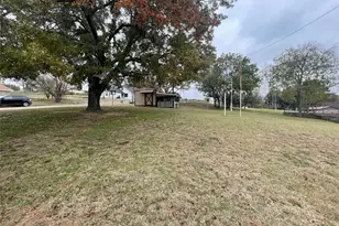 212 E Rentz St, Weatherford, TX 76086 - Photo 20