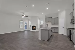 11228 Ponderosa Trl, Aubrey, TX 76227 - Photo 4