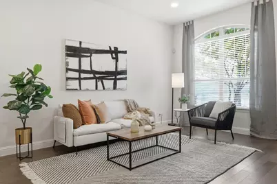 4642 Rhett Lane #B, Carrollton, TX 75010 - Photo 8