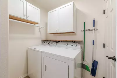 2417 Elk Trail, Granbury, TX 76048 - Photo 10