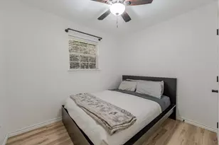 2417 Elk Trail, Granbury, TX 76048 - Photo 12