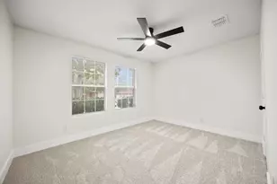 6922 Tractor Dr, Dallas, TX 75241 - Photo 12