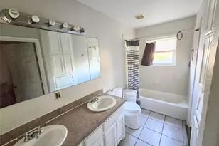 321 E Mustang St, Crowley, TX 76036 - Photo 6