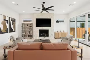 204 Pecan St, Roanoke, TX 76262 - Photo 6