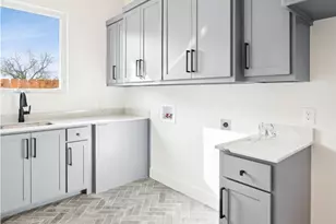 204 Pecan St, Roanoke, TX 76262 - Photo 20