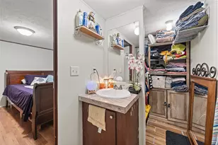 312 N Douglas St, Mart, TX 76664 - Photo 12
