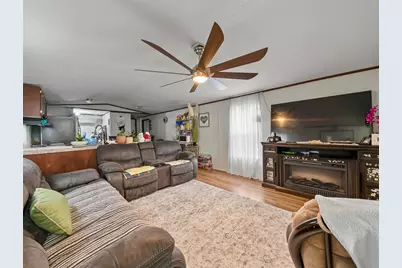 312 N Douglas Street, Mart, TX 76664 - Photo 6
