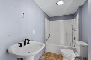 3209 Oak Hill Dr, Granbury, TX 76048 - Photo 16