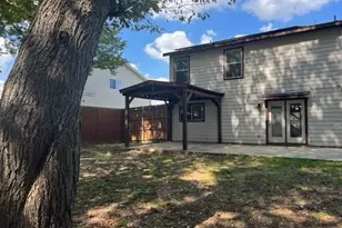 208 Billy Wickliffe Dr, Wilmer, TX 75172 - Photo 16