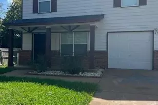 208 Billy Wickliffe Dr, Wilmer, TX 75172 - Photo 2