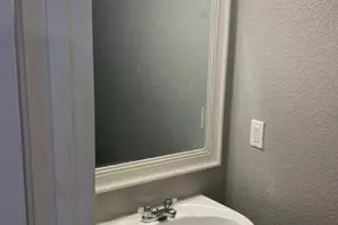 208 Billy Wickliffe Dr, Wilmer, TX 75172 - Photo 14