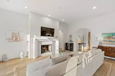 9847 Mixon Drive, Dallas, TX 75220 - Photo 8