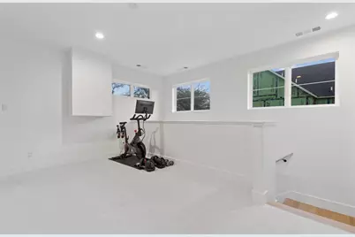 9847 Mixon Drive, Dallas, TX 75220 - Photo 22