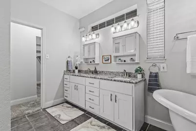 3615 Crestcreek Court, McKinney, TX 75071 - Photo 20